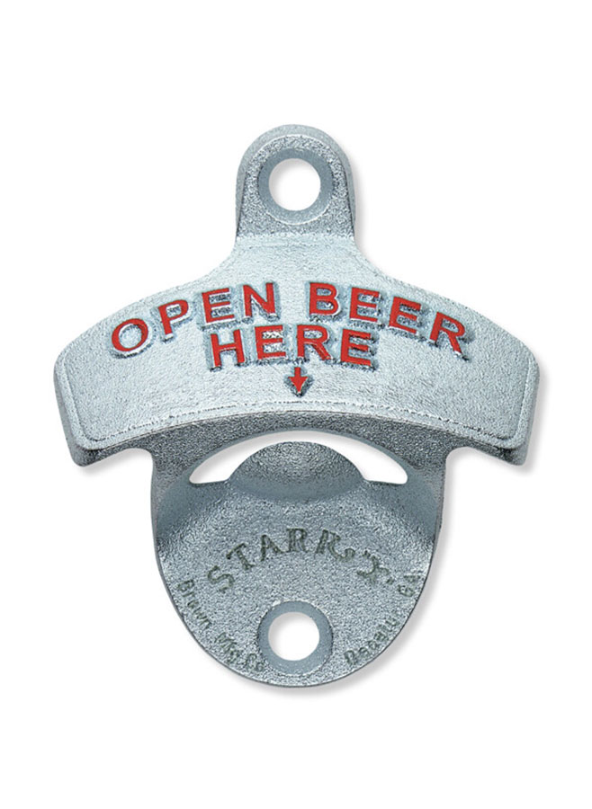 Klassisk väggmonterad kapsylöppnare från STARR i amerikansk retrostil. Open Beer Here i silver, tillverkad i USA. Perfekt till kök, bar och grill.